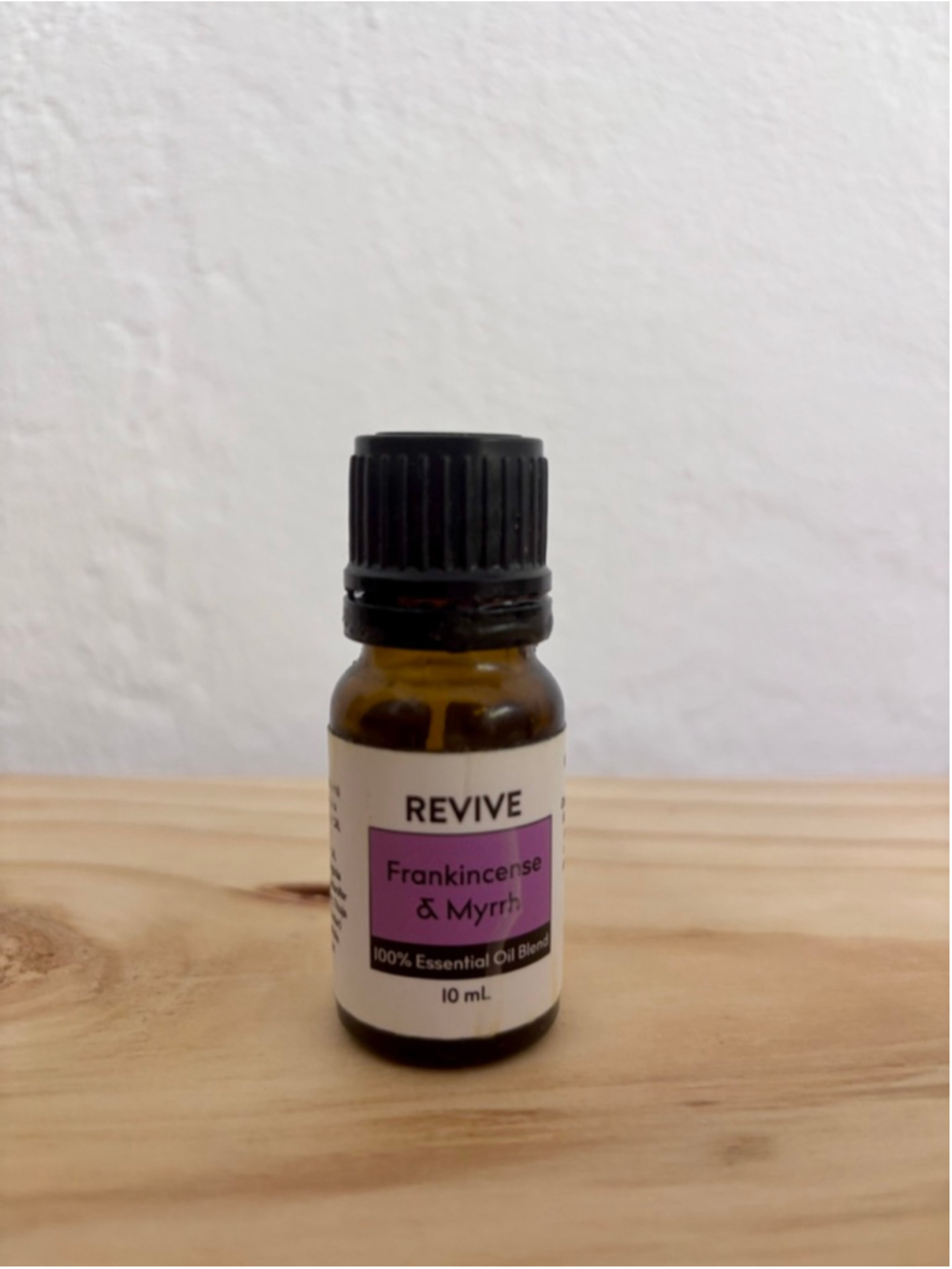 REVIVE Frankincense & Myrrh Essential Oil Brown 10ml
